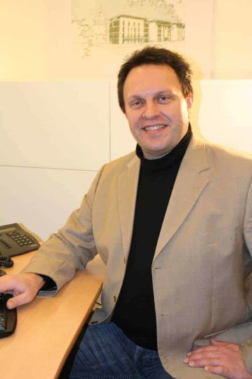 Karsten Stöcker im Maklerbüro Sachverständigenbüro